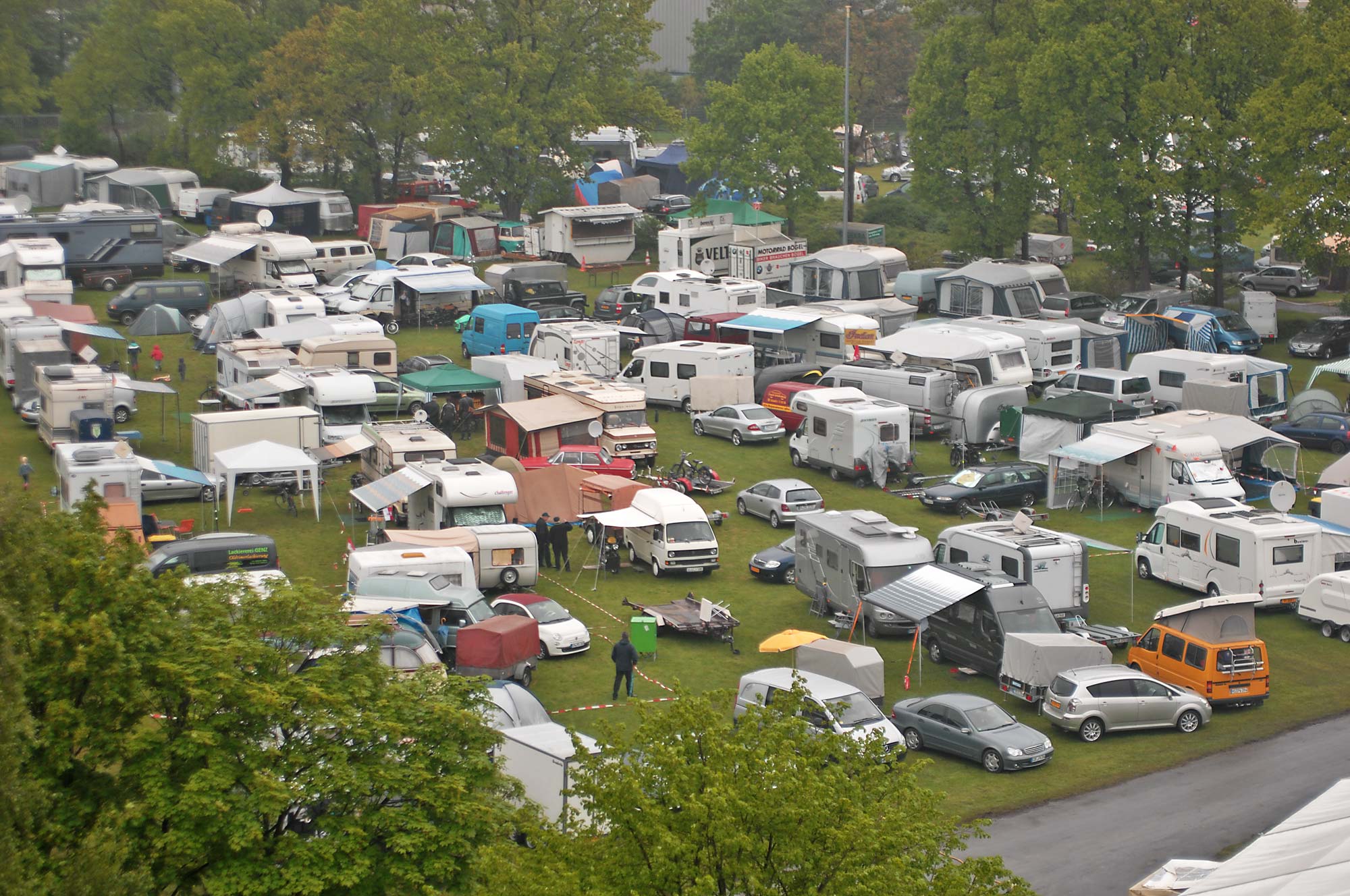 Luftbild vom Fahrerlager